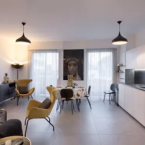  Apartment Palais Armenonville Proche Carlton Croisette France